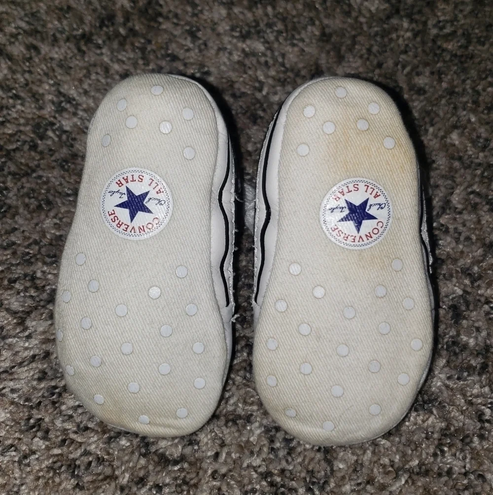 Converse| Baby's First Classic High Top Converse